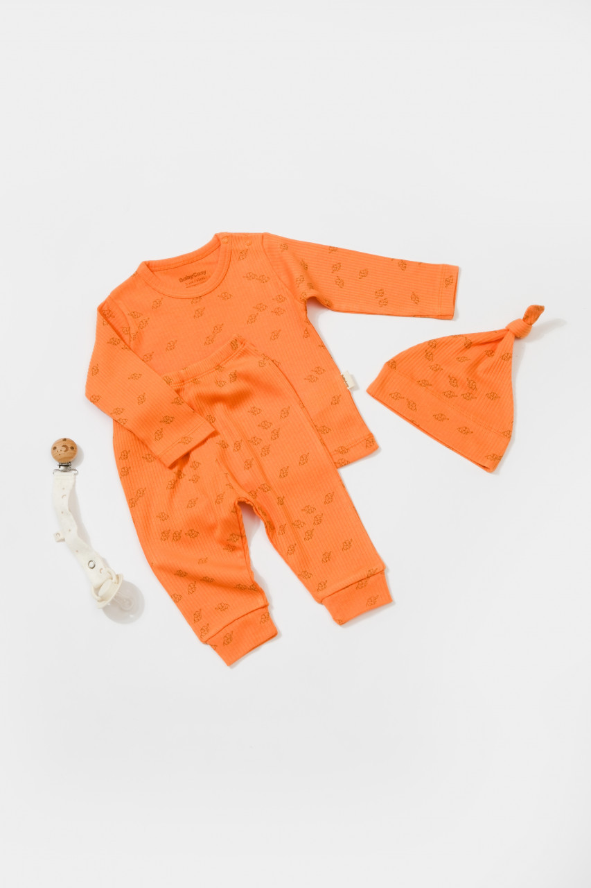 Set 3 piese:bluza, pantaloni si caciulita printed, babycosy, 50% modal+50% bumbac, apricot (marime: 12-18 luni)