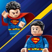 Robotul lui superman™ vs lex luthor™