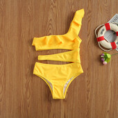 Costum de baie galben decupat (marime: 160)