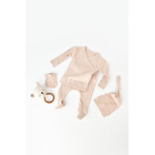 Set 4 piese: bluza, pantaloni, caciulita si manusi din bumbac organic si modal - blush, baby cosy (marime: 3-6 luni)